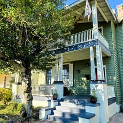 Downtown Studio Retreat #1- New Listing Great Location, Patio