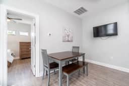 Vista Flat - Downtown Pensacola - Image 5