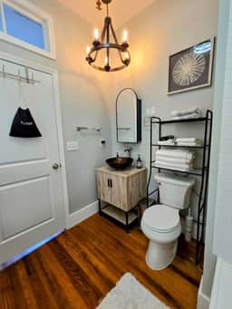 Downtown Studio Retreat #1- New Listing Great Location, Patio - Image 5