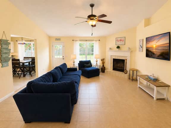 Crane Cove Hideaway - Image 5