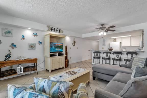 Splash Into Sundestin- Gulf Front, Great Location! - Image 3