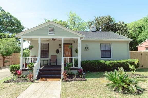 Keyless entry, Fenced Yard, Pets ok, near beach. - Image 1