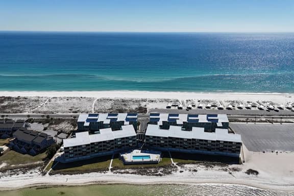 Ocean's Rise - Pensacola Beach, Gulf Views, Pool - Image 1